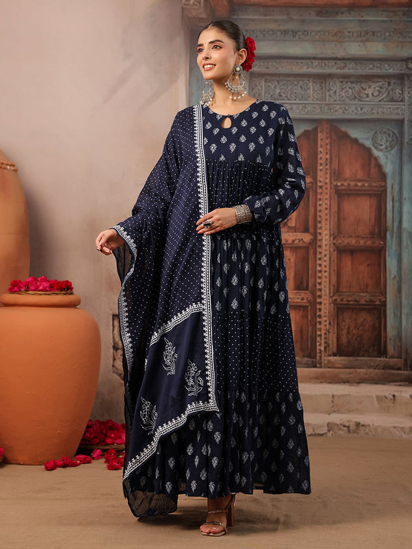 gown dhaka dress design Dhaka Mekhli Design Gown in Dhaka Ganobhavan