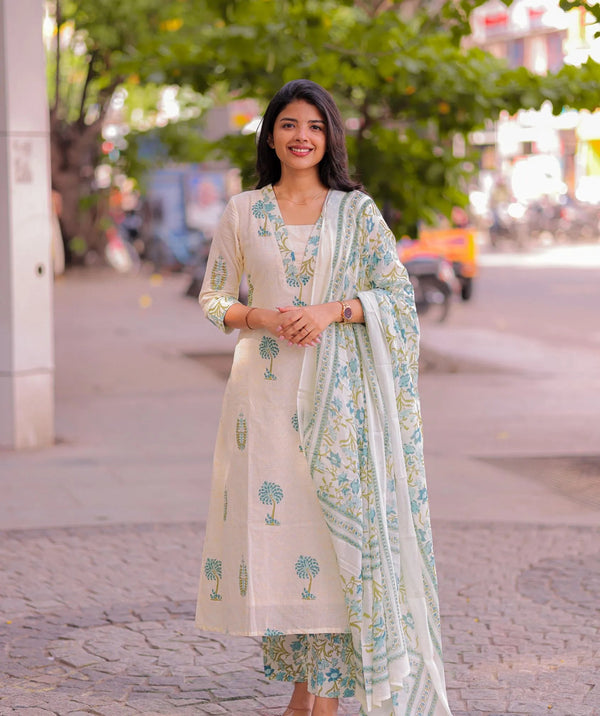 Cotton 3-Piece Set in  Print
