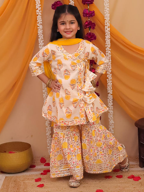 KURTI SHARARA AND DUPATTA SET SCREEN PRINTED